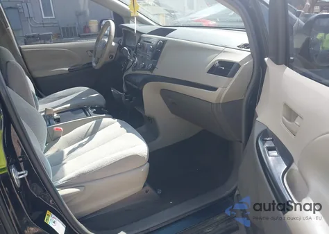 2011 Toyota Sienna Le V6 из США, поврежденный, VIN 5TDKK3DC2BS039875